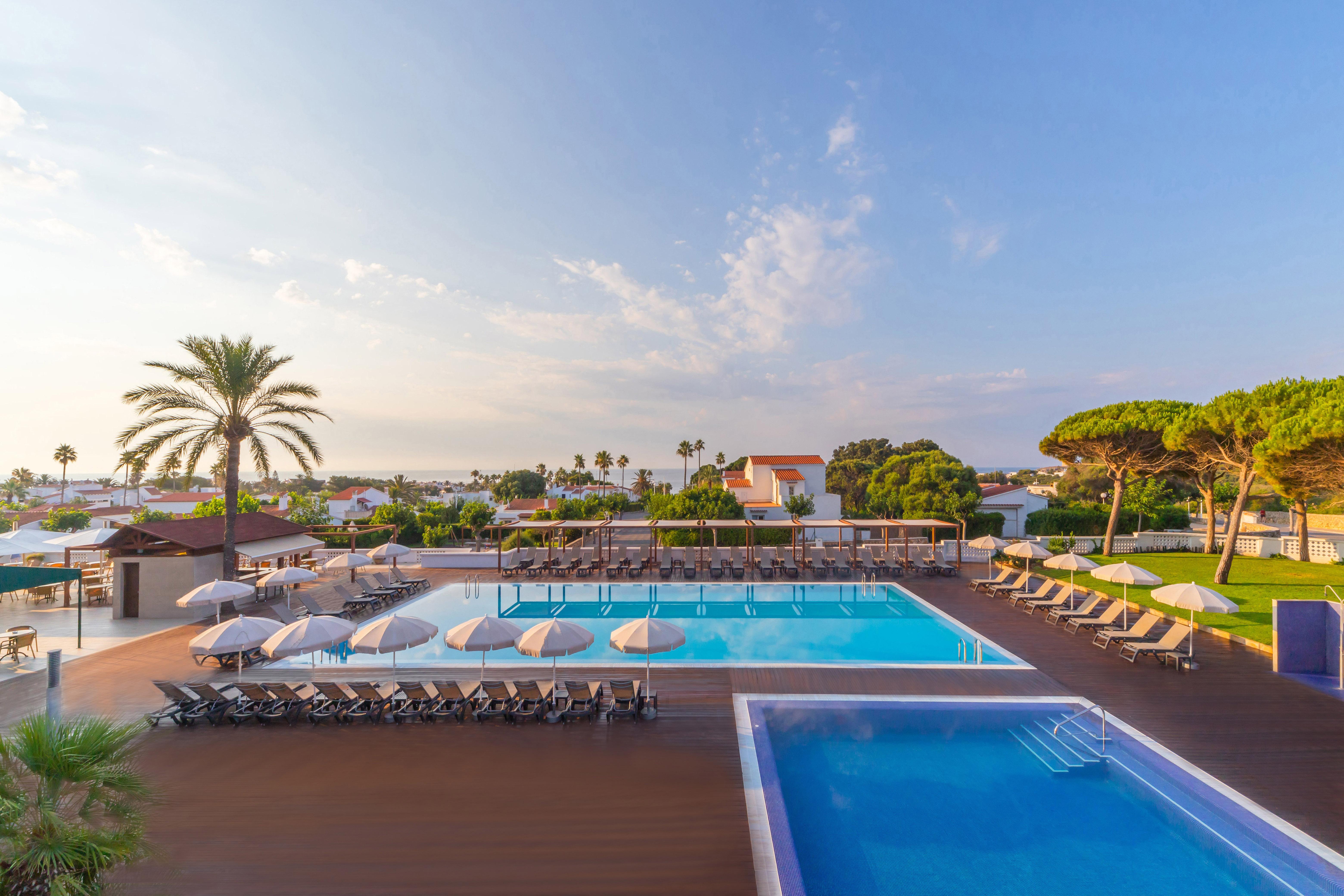 Alua Illa De Menorca Hotel S'Algar Kültér fotó