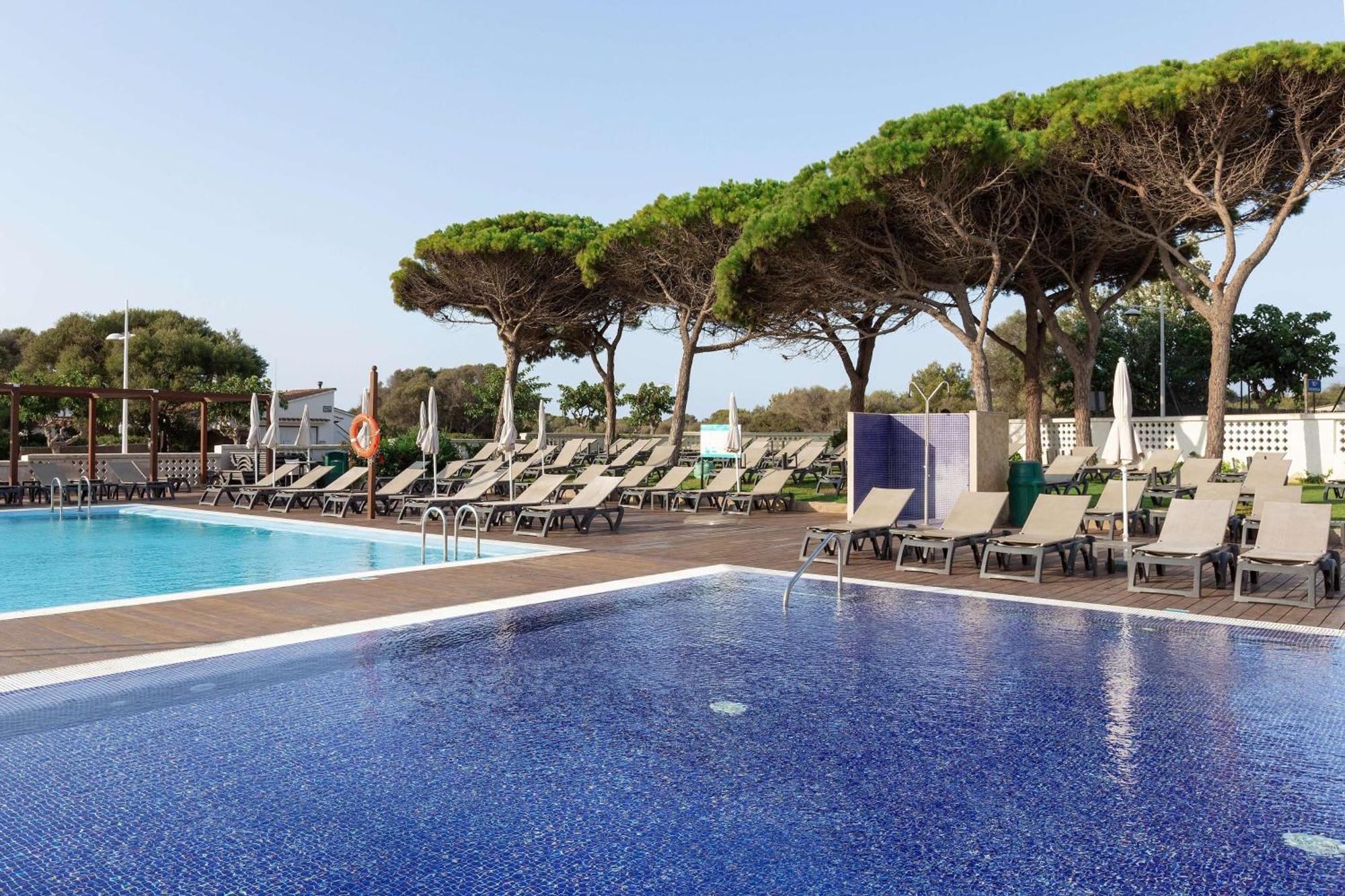 Alua Illa De Menorca Hotel S'Algar Kültér fotó